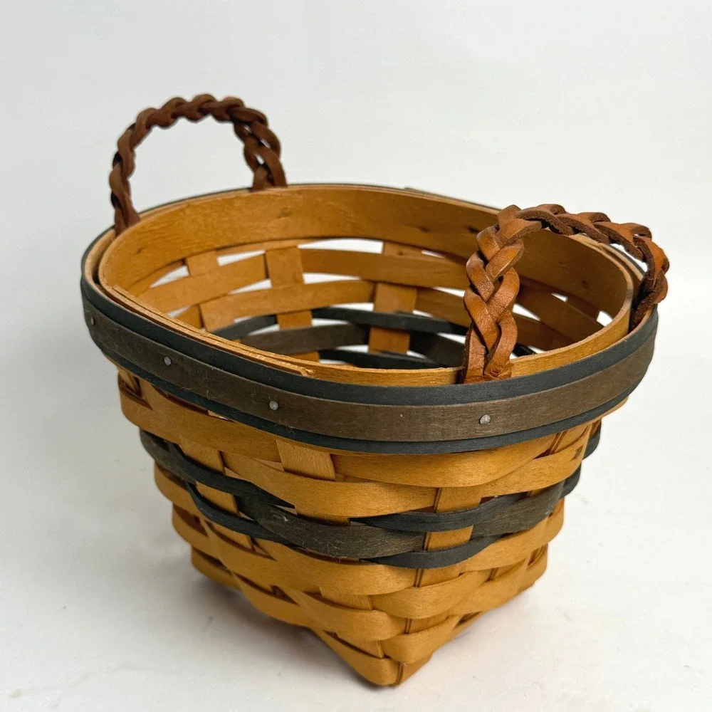 Longaberger 1999 Renewal Basket Woven Wood with Braided Leather Handles Natural